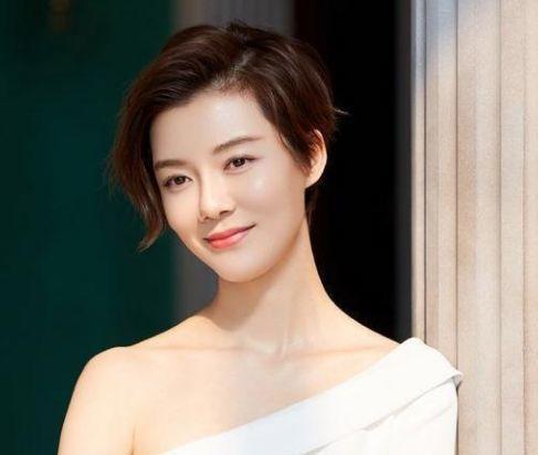 娱乐圈吃瓜猜明星是谁,揭秘那些隐藏在瓜皮背后的明星身份  第2张